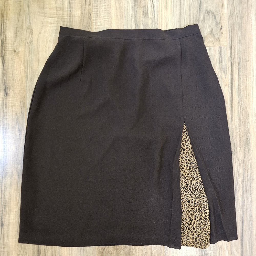 Danny & Nicole two-piece set blouse and skirt - Picture 10 of 16